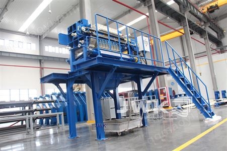 JWK配操作平臺及儲泥斗壓濾機